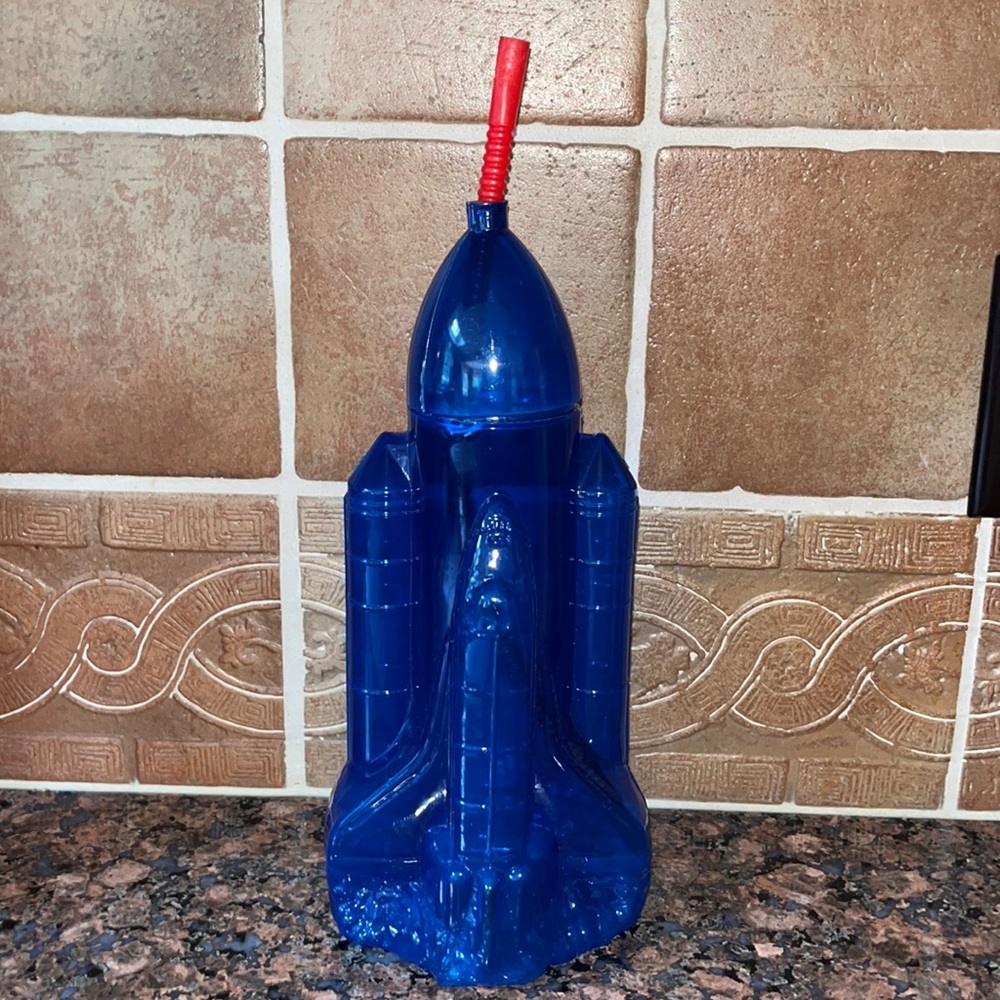 Plastic Rocket ship drinking bottle with straw